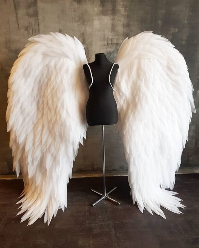 White Angel Wings - MagicFlowersEventRentals | Event and Party Decors ...