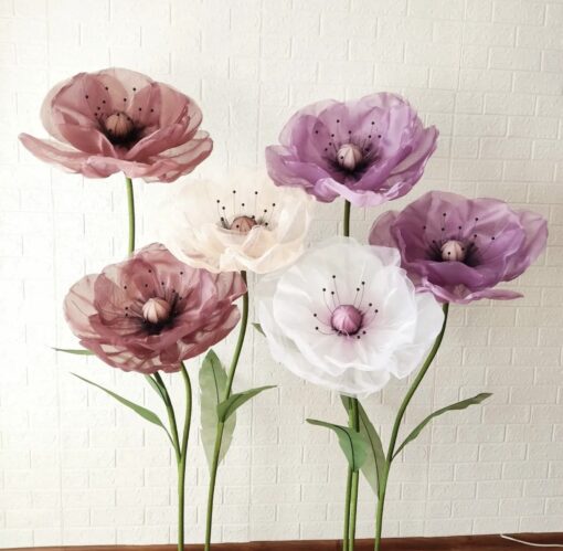 image of 6 Poppy Blooms on a Metal Stand