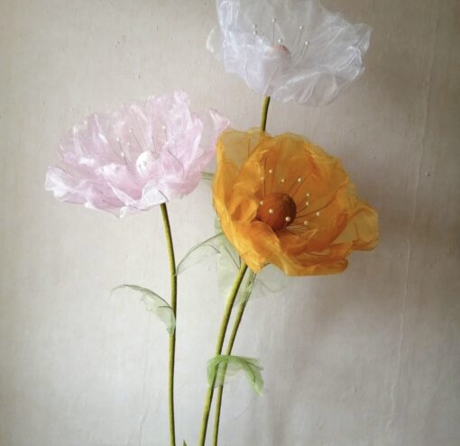 image of the 3 Flowers on a Metal Base