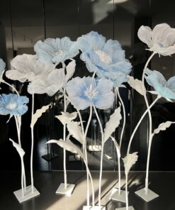 image of a Set of Blue & White Blooms